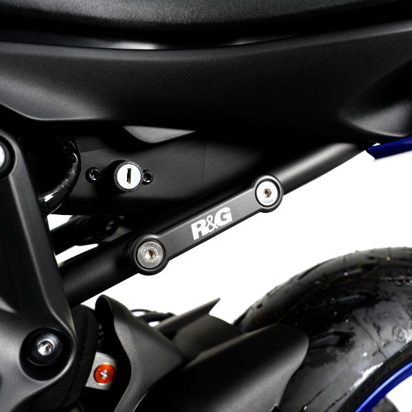 R&G Rear Foot Rest Blanking Plate Kit for Yamaha MT-07 (FZ-07) models '14-